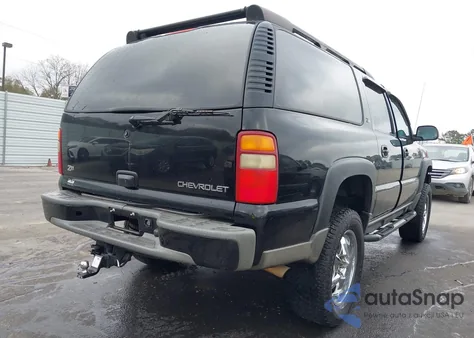 2002 Chevrolet Suburban 1500 Z71 z USA, uszkodzony, nr VIN 3GNFK16Z92G185607